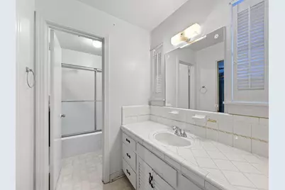 817 S Rusk Street, Gainesville, TX 76240 - Photo 11