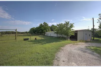 190 County Road 3198, Valley Mills, TX 76689 - Photo 27