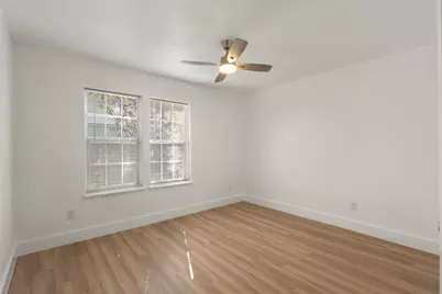 916 Zelda Drive, Hurst, TX 76053 - Photo 17