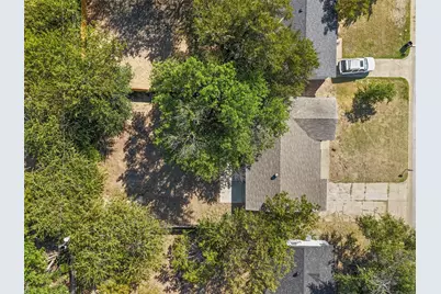 916 Zelda Drive, Hurst, TX 76053 - Photo 23