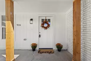 916 Zelda Dr, Hurst, TX 76053 - Photo 3