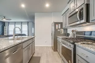 8609 Mirror Lk Dr, Fort Worth, TX 76179 - Photo 11