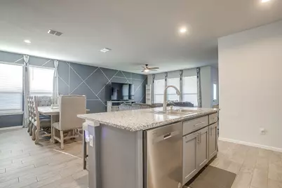 8609 Mirror Lake Drive, Fort Worth, TX 76179 - Photo 13