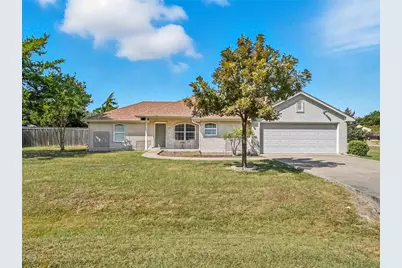 3111 Clover Lane, Waxahachie, TX 75165 - Photo 1