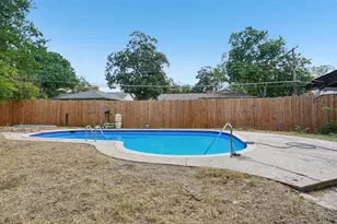 8036 Woodhue Cir, Dallas, TX 75228 - Photo 27