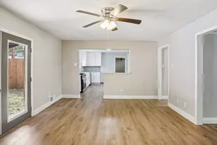 8036 Woodhue Cir, Dallas, TX 75228 - Photo 9