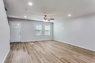 1415 South Fwy, Fort Worth, TX 76104 - Photo 7