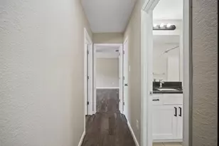 3001 Green Vista Ct, Grand Prairie, TX 75052 - Photo 17