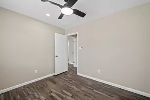 3001 Green Vista Ct, Grand Prairie, TX 75052 - Photo 23