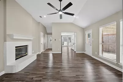 3001 Green Vista Court, Grand Prairie, TX 75052 - Photo 7