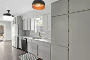 4021 Aragon Dr, Fort Worth, TX 76133 - Photo 9