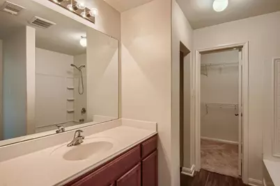 1026 Barrymore Lane, Duncanville, TX 75137 - Photo 5