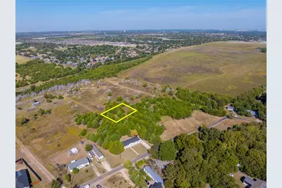 124 W Overhill Drive, Glenn Heights, TX 75154 - Photo 3