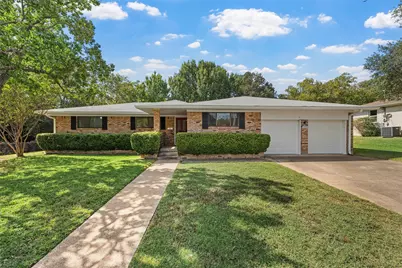 1424 Valeska Drive, Waco, TX 76710 - Photo 1