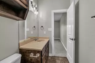 2410 S 2nd St, Waco, TX 76706 - Photo 21