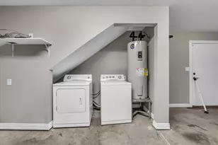 2410 S 2nd St, Waco, TX 76706 - Photo 27