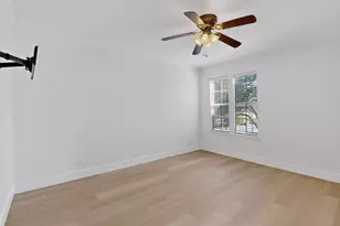 5300 Keller Springs Rd, Dallas, TX 75248 - Photo 17