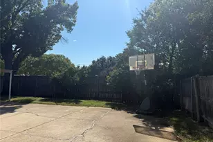 504 Chaffee Dr, Arlington, TX 76006 - Photo 29