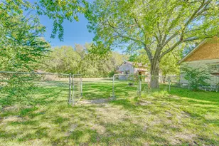 103 Stevens St, Ladonia, TX 75449 - Photo 29