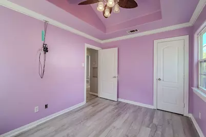 2105 Rosewood Street, Grand Prairie, TX 75050 - Photo 11