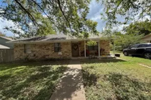 120 Mary Alice Dr, Valley Mills, TX 76689 - Photo 1