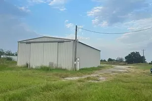 226 Co Rd 1557, Chico, TX 76431 - Photo 9