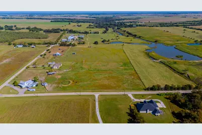 12509 Strittmatter Rd, Pilot Point, TX 76258 - Photo 13