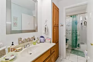 1920 Avignon Ct, Carrollton, TX 75007 - Photo 17