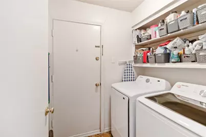 1920 Avignon Court, Carrollton, TX 75007 - Photo 23