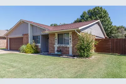 5406 Princess Court, Lake Dallas, TX 75065 - Photo 3