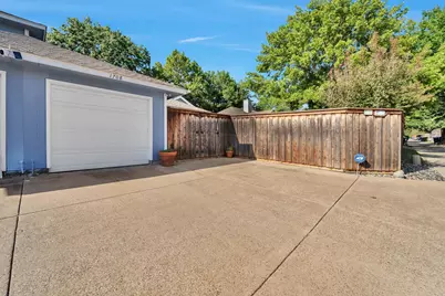 1708 Quail Run Drive, Garland, TX 75040 - Photo 25