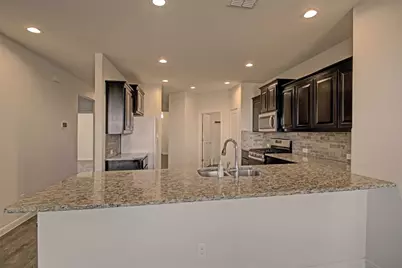 1113 Dublin Drive, Cleburne, TX 76033 - Photo 7