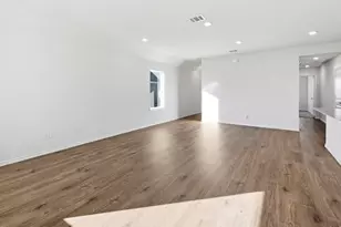 750 Tiger Lily Wy, Pilot Point, TX 76258 - Photo 33