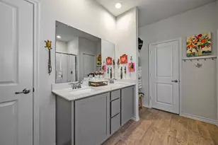 3250 Hunters Gln Dr, Aubrey, TX 76227 - Photo 25