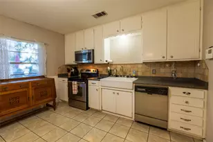 2401 W Bethesda Rd, Burleson, TX 76028 - Photo 7