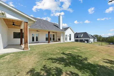 1208 Eagles Bluff Drive, Weatherford, TX 76087 - Photo 29