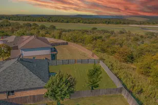 6333 Pool View Dr, Dallas, TX 75249 - Photo 3