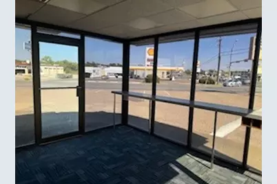 1500 W Henderson Street, Cleburne, TX 76033 - Photo 3