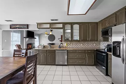 3427 Quail Ridge Court, Granbury, TX 76049 - Photo 13