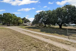 3427 Quail Ridge Ct, Granbury, TX 76049 - Photo 35