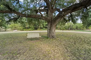 3427 Quail Ridge Ct, Granbury, TX 76049 - Photo 7