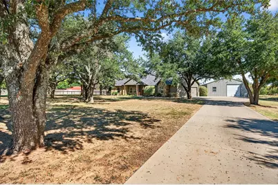 357 Pear Tree Lane, Collinsville, TX 76233 - Photo 3