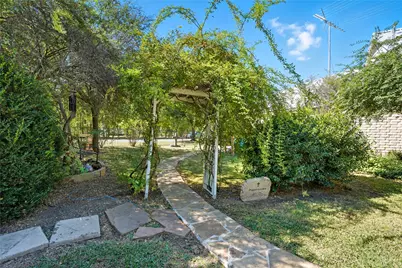 1824 Staree Lane, Fort Worth, TX 76179 - Photo 35