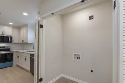 1409 Autumn Leaves Trail, Dallas, TX 75241 - Photo 13