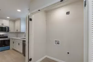 1409 Autumn Leaves Trail, Dallas, TX 75241 - Photo 13