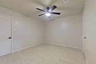 502 Norwood Circle W, Arlington, TX 76013 - Photo 9