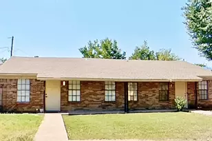 502 Norwood Circle W, Arlington, TX 76013 - Photo 1