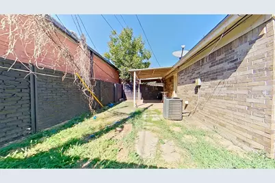 502 Norwood Circle W, Arlington, TX 76013 - Photo 11