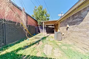 502 Norwood Circle W, Arlington, TX 76013 - Photo 11