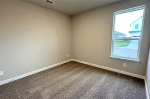 10625 Zircon Ln, Fort Worth, TX 76036 - Photo 13